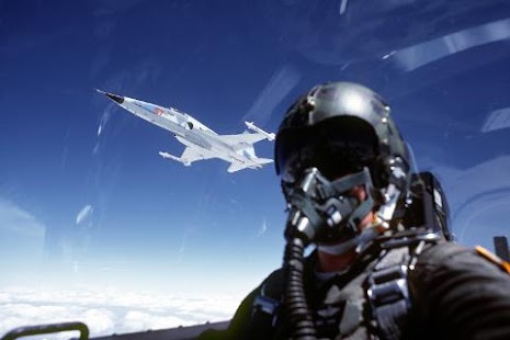 How to install Northrop F-5 Tiger PRO 11.07.16 unlimited apk for pc