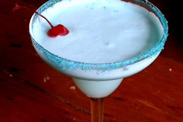 Blue Hawaiian Cocktail