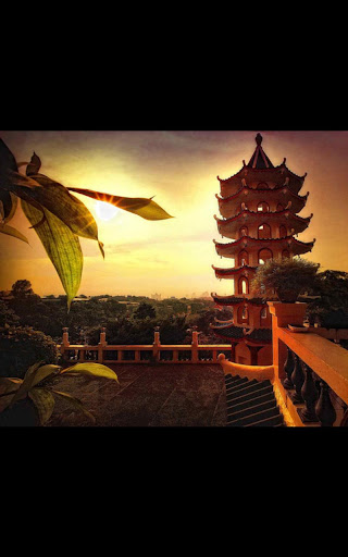 Chinese Temple Live Wallpaper