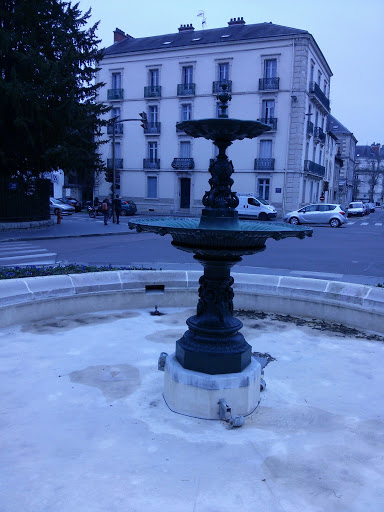 Place Charles François Dupuis
