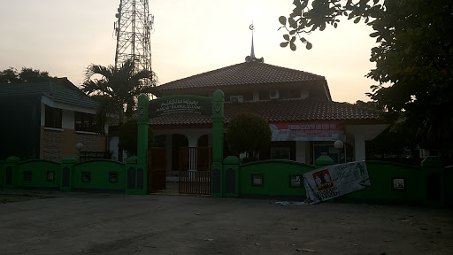 Daarul Uluum Mosque