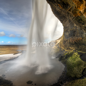 Seljalandsfoss by Mark Smith - Landscapes Waterscapes