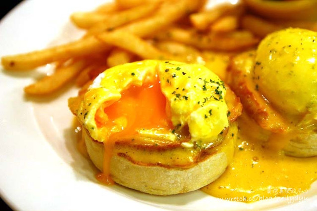 高雄左營-美式餐點。KTown diner 高雄城市美式早午餐餐廳