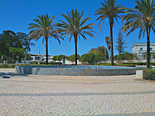 Mozaïek Fountain At Marina