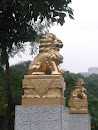 Golden Chinese Tiger Statue