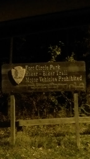 Fort Circle Park Hiker Biker Trail