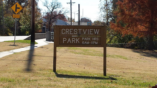 Crestview Park East Entrance