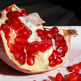 red by Ahmad Alshiekh - Food & Drink Fruits & Vegetables