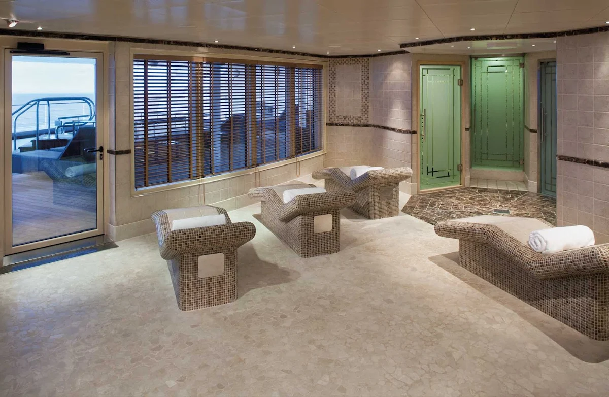 Silver_Spirit_Thermal_Suite - The ceramic-tiled Thermal Suite on Silver Spirit is an exclusive spa area furnished with heated lounge chairs.
