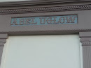 Angel Uglow Artistic Archway