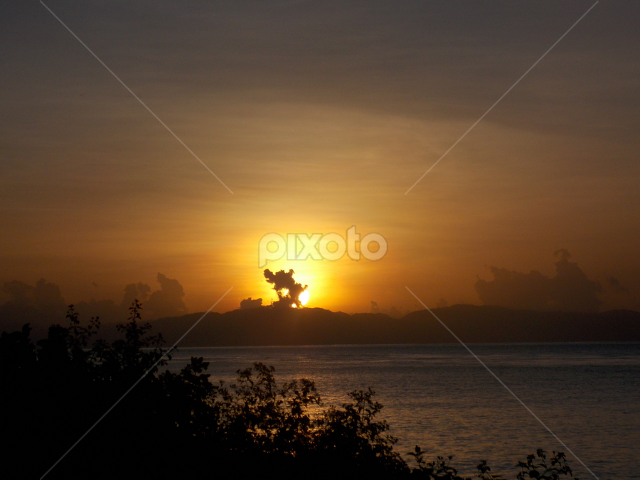 Luwuk Sunrise by Imanuel Monggesang - Landscapes Sunsets & Sunrises