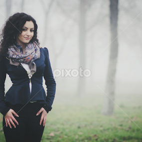 Denisa by David Ghisa - People Fashion