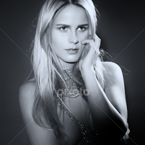 Forbidden by Savio Joanes - Nudes & Boudoir Artistic Nude