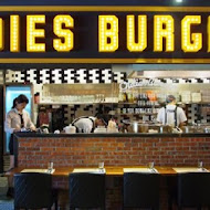 Oldies Burger 新美式文化料理