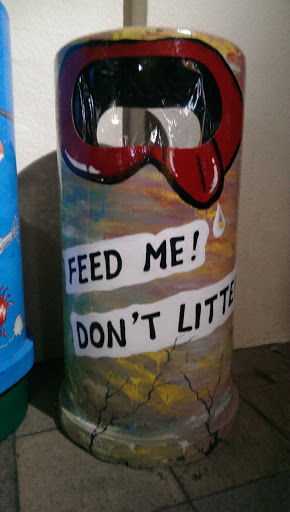 Feed Me Do Not Litter!