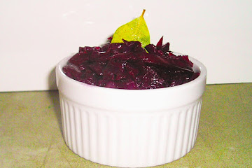 Grandma Netta&#39;s Red Cabbage