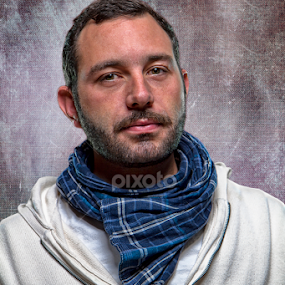 Antonio by Barry Shurchin - People Portraits of Men