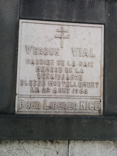 Verdun Vial