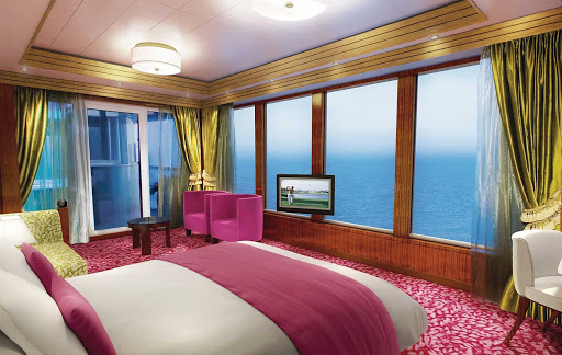 Norwegian-Gem-Stateroom-3Bed-Garden-Villa-Master - For a taste of luxury, check into Norwegian Gem's 3-bedroom Garden Villa. From the master bedroom, you can enjoy scenic ocean views, a private bath, a king- or queen-size bed and many other amenities.