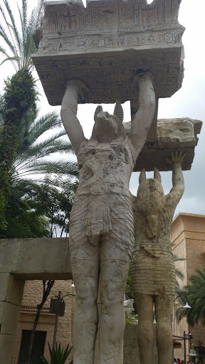Giant Egypt Statue