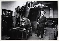 Directeur en werknemer van de Gero fabriek