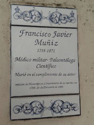 Placa Francisco Javier Muñiz