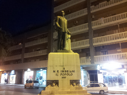Statua M.R. Imbriani