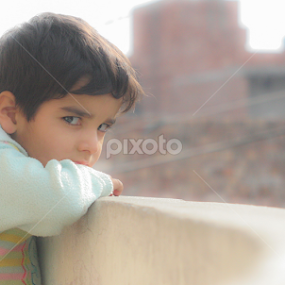 Hey,What you looking at by Amir Hameed - Babies & Children Children Candids