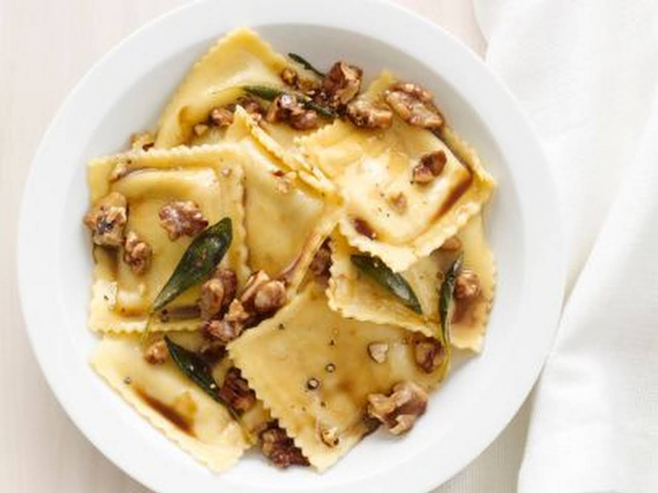 Homemade Pear and Gorgonzola Ravioli Recipe