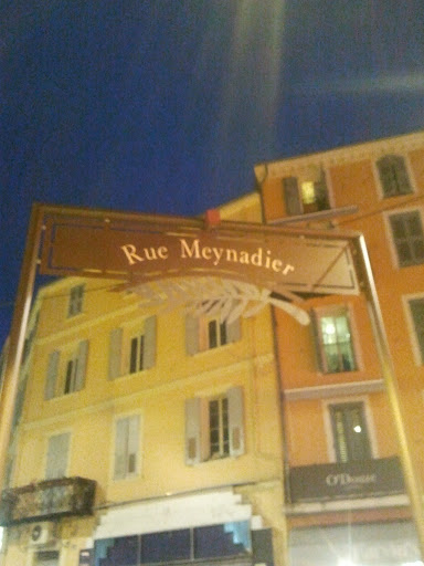 Rue Meynadier