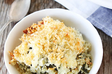 Spinach and Artichoke Quinoa Bake