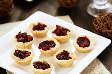 Bite-Sized Mini Cranberry Walnut Tarts