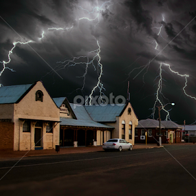 Outback attack by Craig Eccles - News & Events Weather & Storms