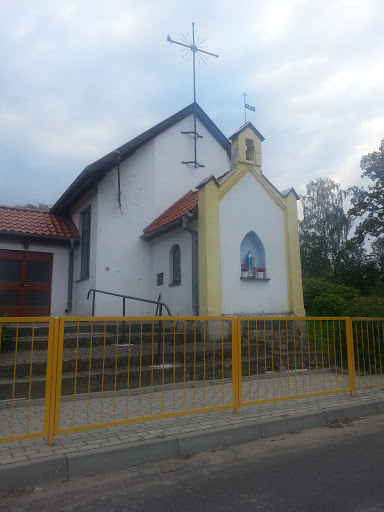Kościół W Dąbrowie