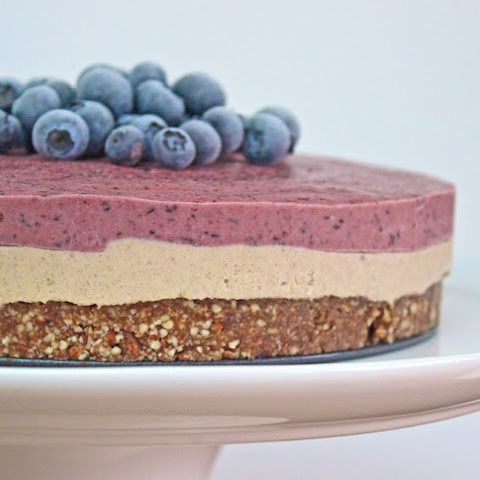 Raw Blueberry Cheesecake