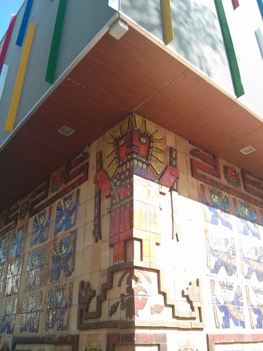 Mosaico en Polideportivo Chamartín