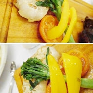 勞瑞斯牛肋排餐廳