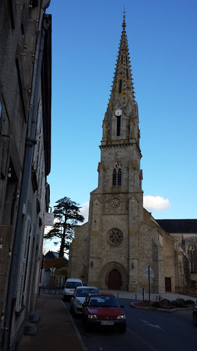 Eglise Sainte Mélaine