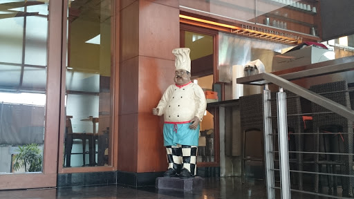 The Chef At The Strand