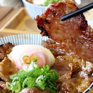 滿燒肉丼食堂