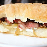 Mastro Cafe