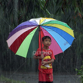 Children & Rainbow Umbrella by Munif Rifa'i - Babies & Children Children Candids