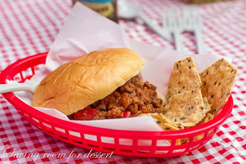 Sloppy Joes with Spicy Crispy Onions