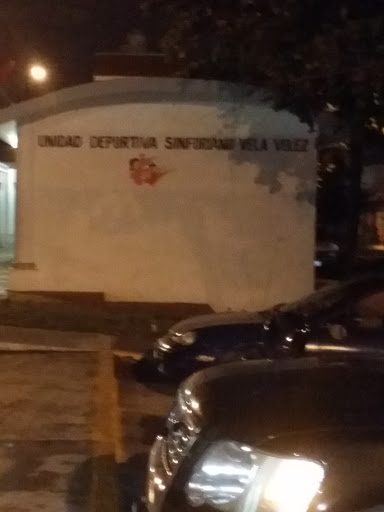 Unidad Deportiva Sinforiano Vela Velez