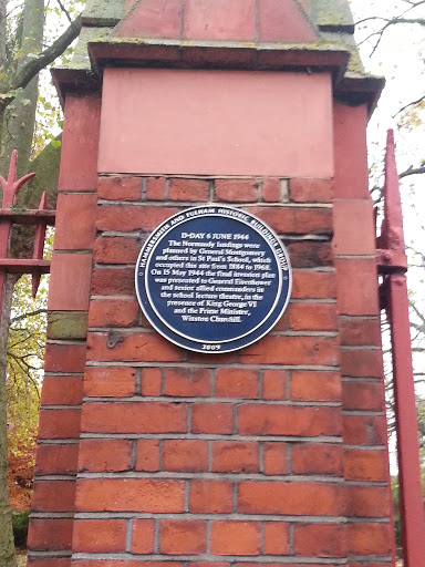 Hammersmith & Fulham Historic Building Group Plaque