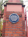 Hammersmith & Fulham Historic Building Group Plaque