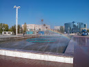 Фонтан на площади у ДК Курчатова