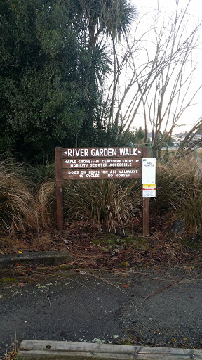 River Garden Walk 