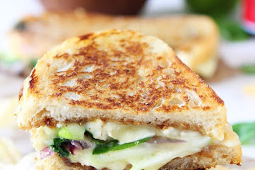 Brie, Fig, and Apple Grilled Cheese