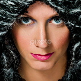 by John Iosifidis - People Portraits of Women
